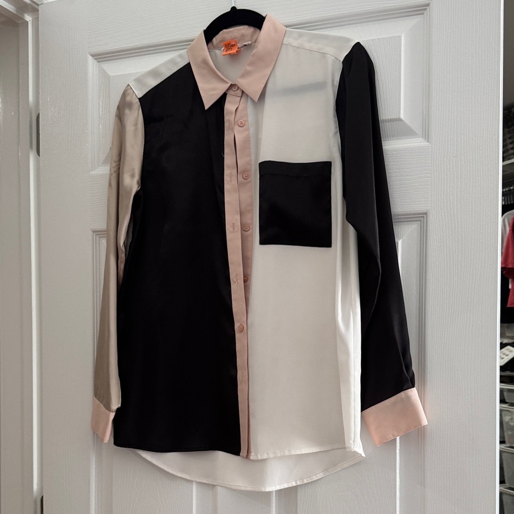 Calvin Klein Black and Cream Colorblock Shirt